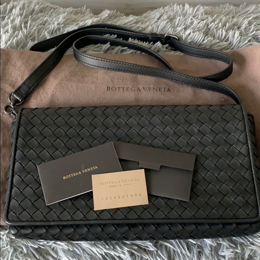 Bottega Veneta Leather Crossbag
